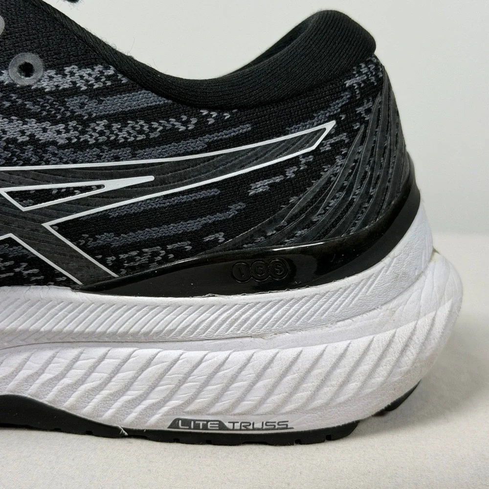 ASICS Gel-Kayano 29 Womens 8 Running Shoes Black White 1012B272 Sneakers